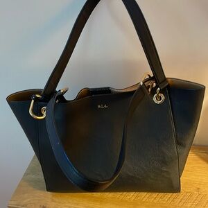 RLL shoulder bag 9” drop for strap 10” x13” metallic snap closure